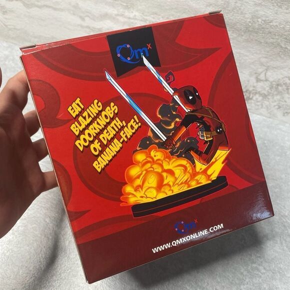 QMX Marvel Deadpool Q-Fig Quantum Mechanix Vinyl Action Figure Lootcrate QM - Picture 6 of 8